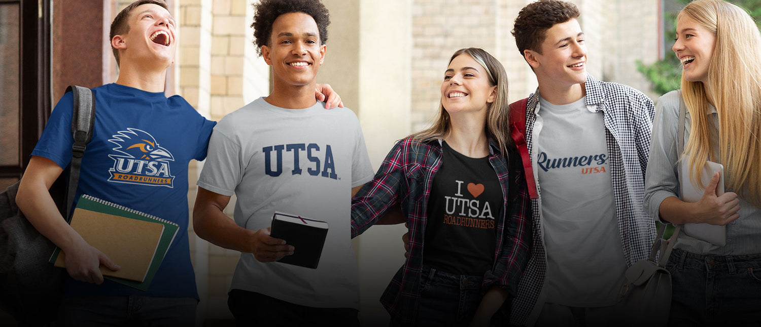 A group of students wearing UTSA T-shirts