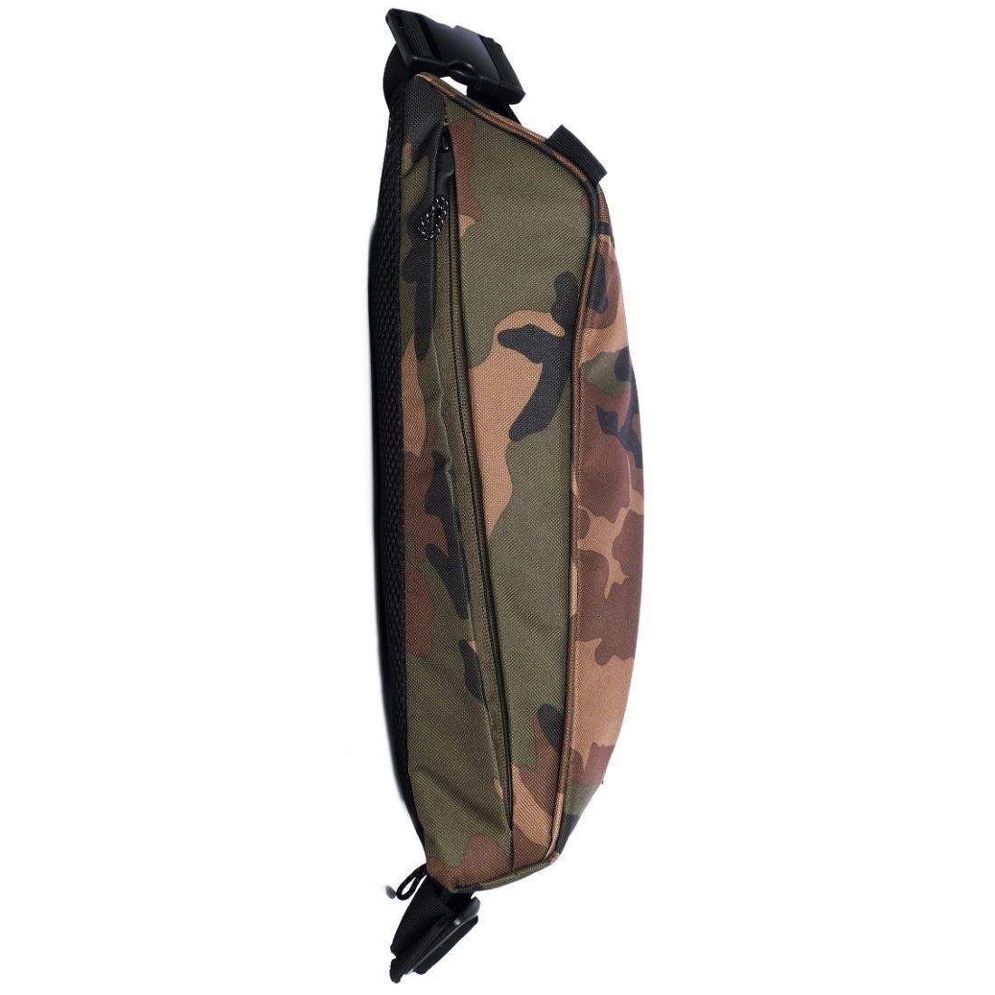 Everest Woodland Camouflage Sling Messenger Bag